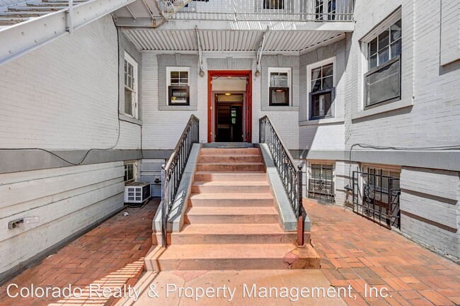 Foto del edificio - 1 br, 1 bath House - 215 E 11th Ave Apt A2