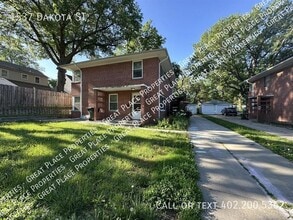 Building Photo - 1537 Dakota St