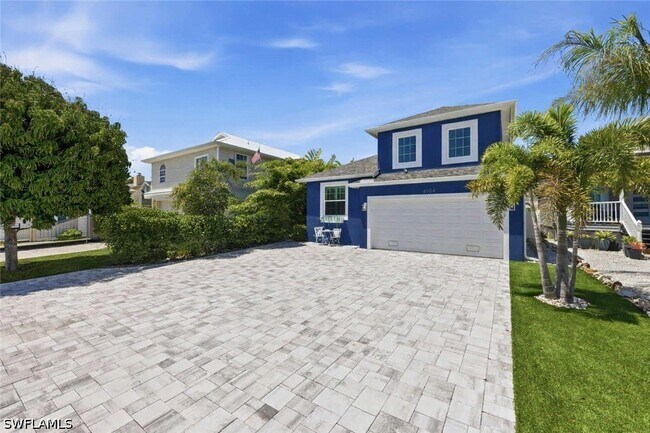 Foto del edificio - 6104 Waterway Bay Dr