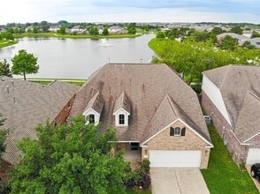 Building Photo - 15131 Live Oak Bend Way