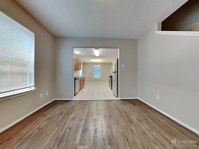 Foto del edificio - 33107 Cottonwood Bend