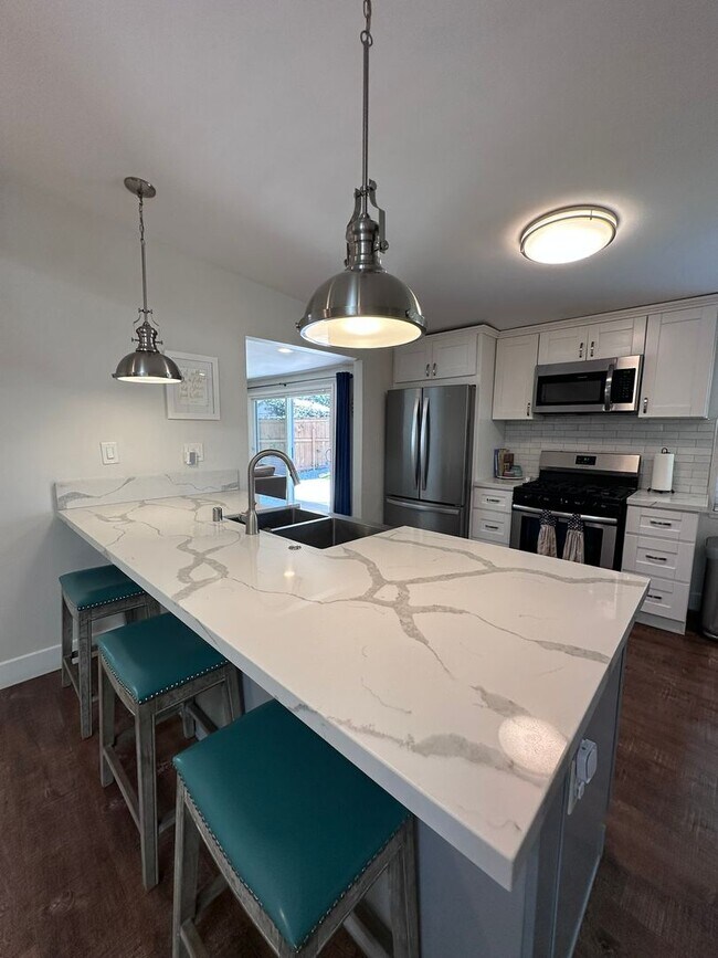 Foto del edificio - Open Floor Plan in this Stunning 3 bedroom 2 bath home in Imperial Beach!