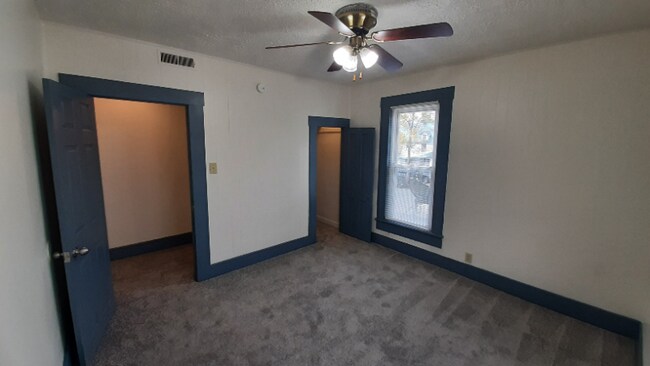 Foto del edificio - 1400 Wheeling Ave