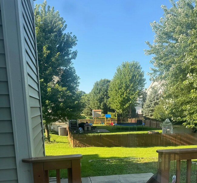 Foto del edificio - 2703 Parker Ln