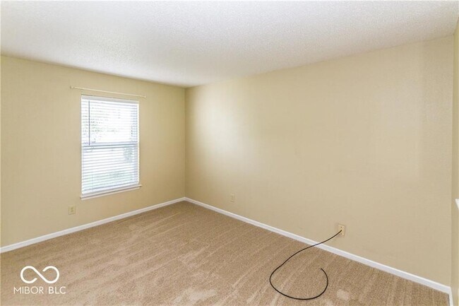 Foto del edificio - 10345 Lee Stewart Ln