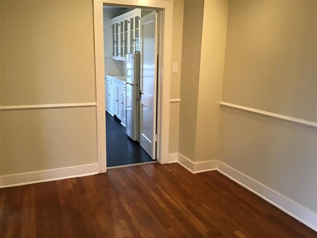 Foto del edificio - 1753 W Alabama St