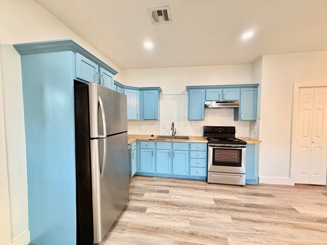 Foto del edificio - 1005 S Quincy Ave