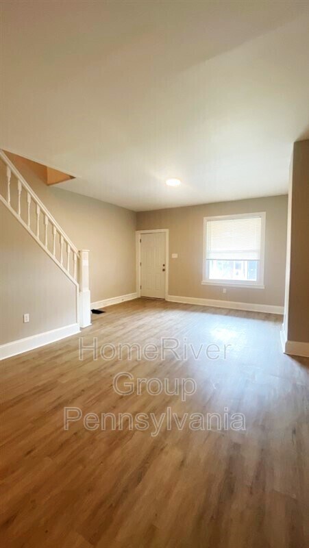 Foto del edificio - 1436 N Allison St