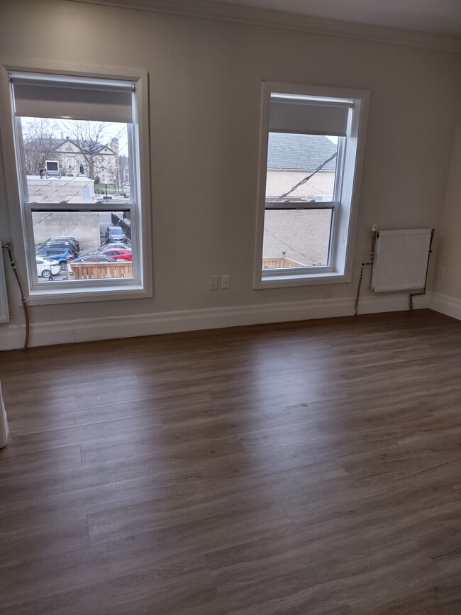 Building Photo - 130-134 Dalhousie St