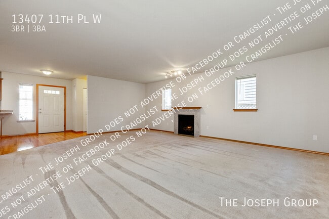 Foto del edificio - 13407 11th Pl W