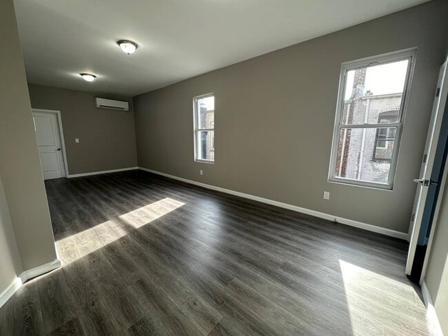 Foto del edificio - 457 Coney Island Ave