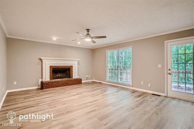 Foto del edificio - 4 br, 2.5 bath House - 3045 Heather Stone ...
