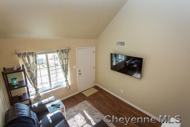 Foto del edificio - 1025 Hacienda Ct