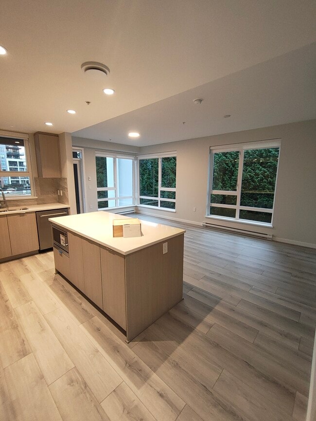 Photo du bâtiment - 629 Cottonwood Av