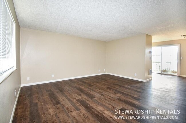 Foto del edificio - 1162 Grant Alley