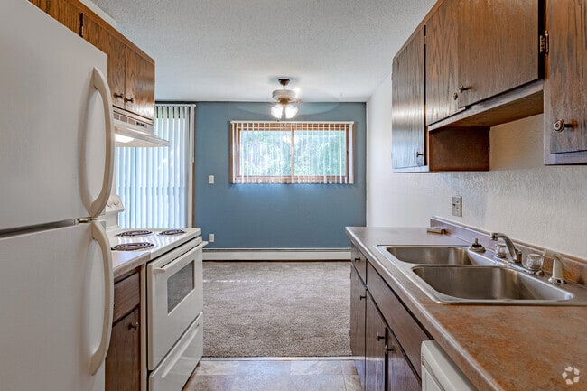 1BR, 1BA - Driftwood Apartments