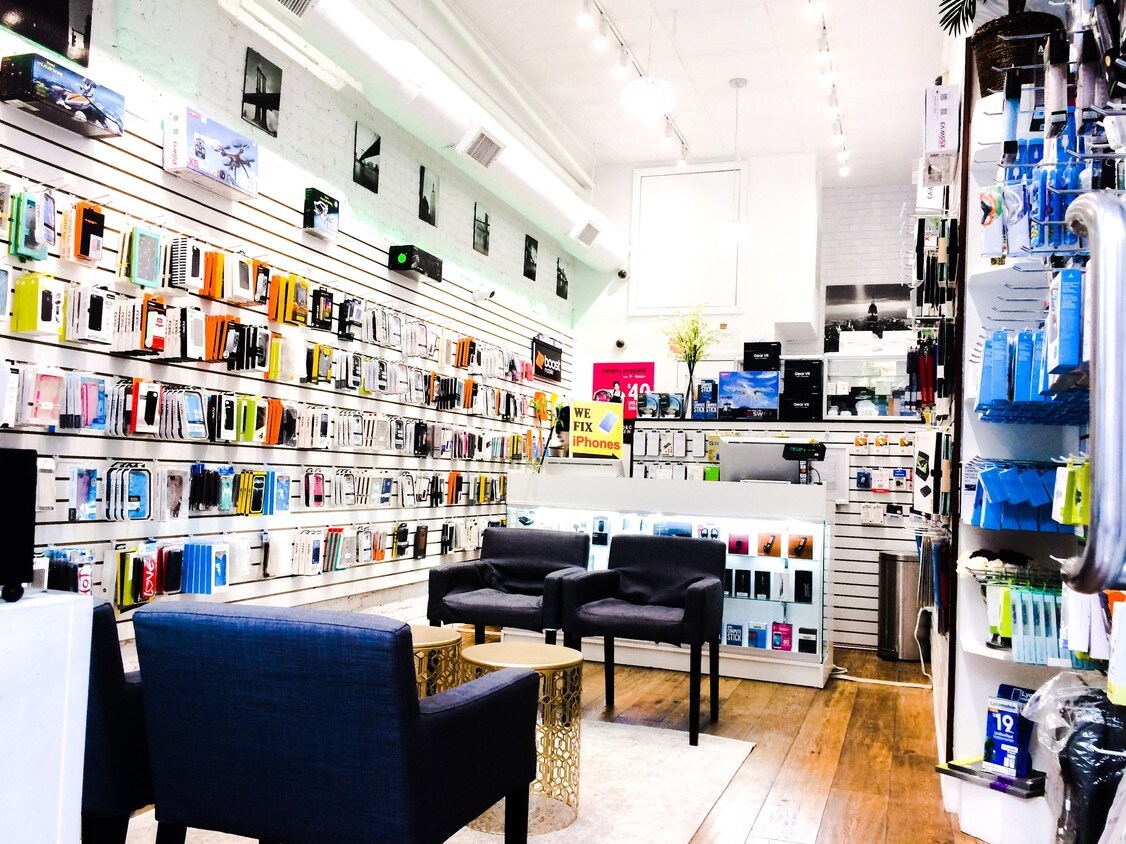 Retail - 219 5th Ave