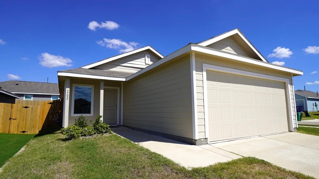 Foto principal - 3702 Haydon Hl Rd