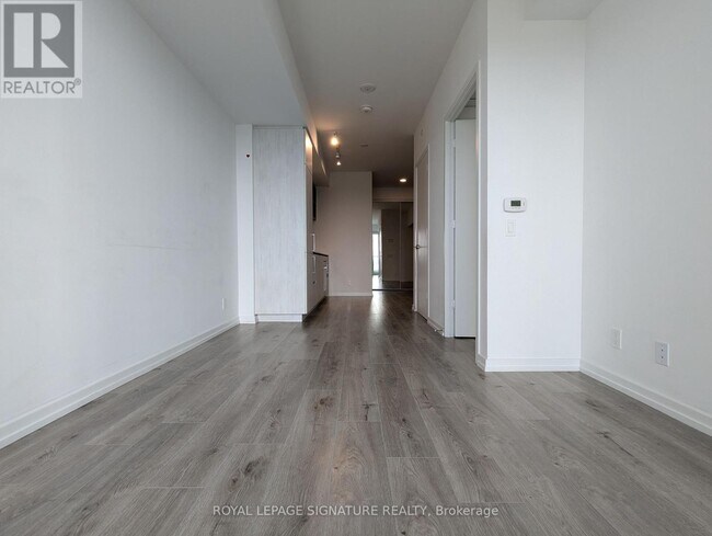 Photo du bâtiment - 7890-7890 Jane St