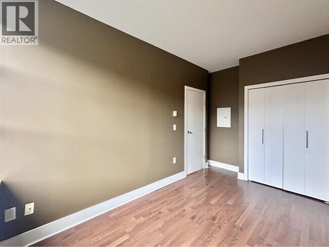 Photo du bâtiment - 2655 Cranberry Dr