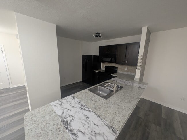 Building Photo - 9710 Hound Chase Dr