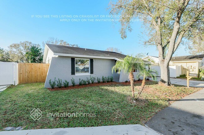 Foto del edificio - 10104 Enchanted Oaks Ct