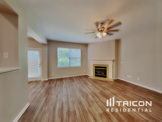 Foto del edificio - 3511 Scotland Ridge Ct