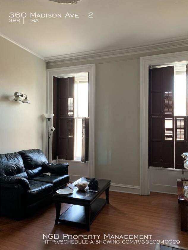 Primary Photo - 360 Madison Ave