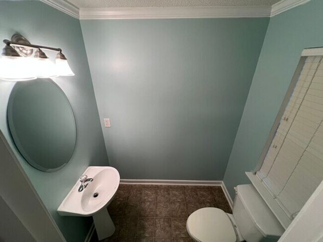 Foto del edificio - 2 Bedroom Townhome for Rent!