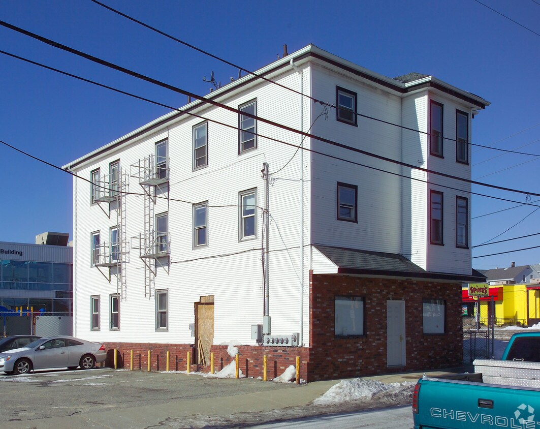 Primary Photo - 9 Quarry St
