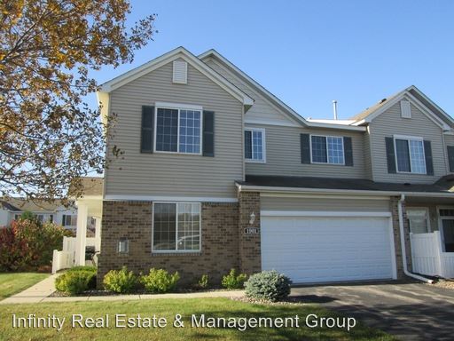 Foto principal - 1901 Sandcherry Ct NW