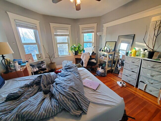 Foto del edificio - 121 Lowell St