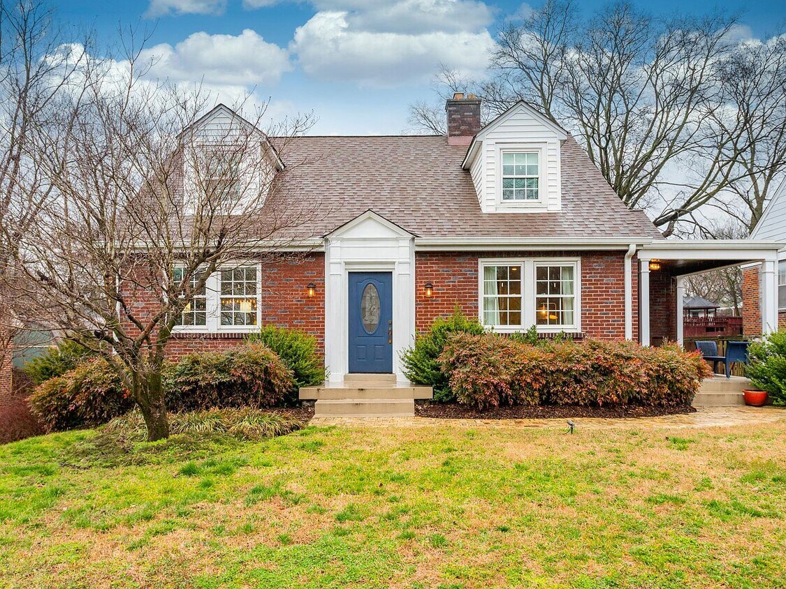 Foto principal - 1023 Burchwood Ave