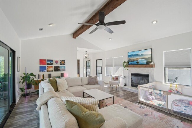 Foto del edificio - 730 Vanguard St