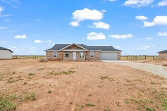 Building Photo - 203 North F M 789