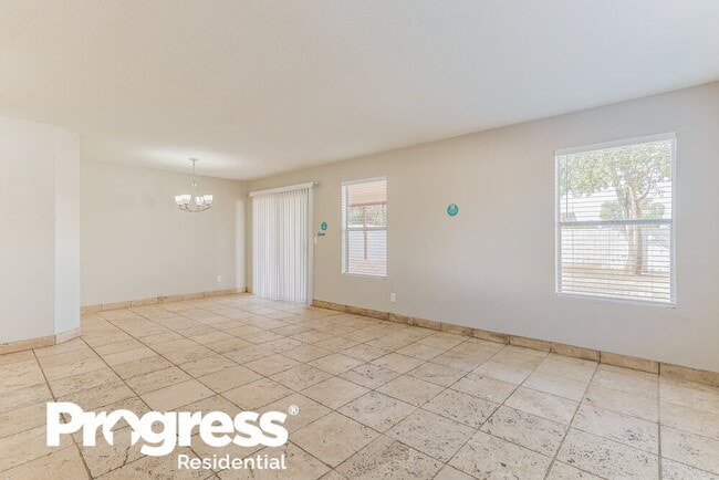 Foto del edificio - 532 N Nassau