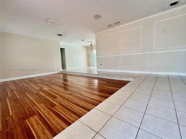 Foto del edificio - 7600 SW 174th St