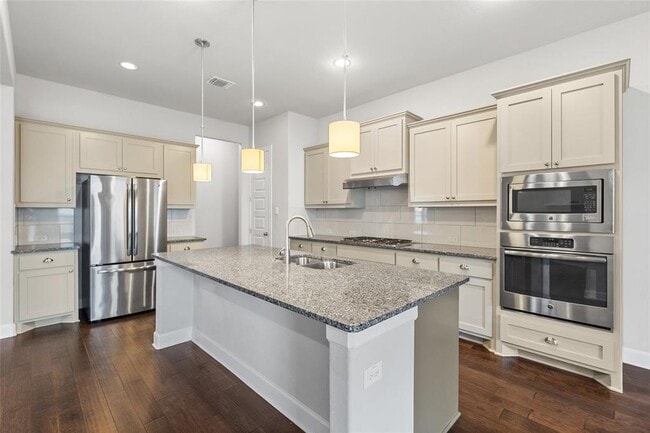 Building Photo - 5212 Palermo Dr
