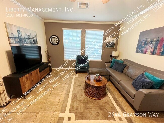 Foto del edificio - Lovely 2-Story, 3 bedroom, 2 bath Townhous...