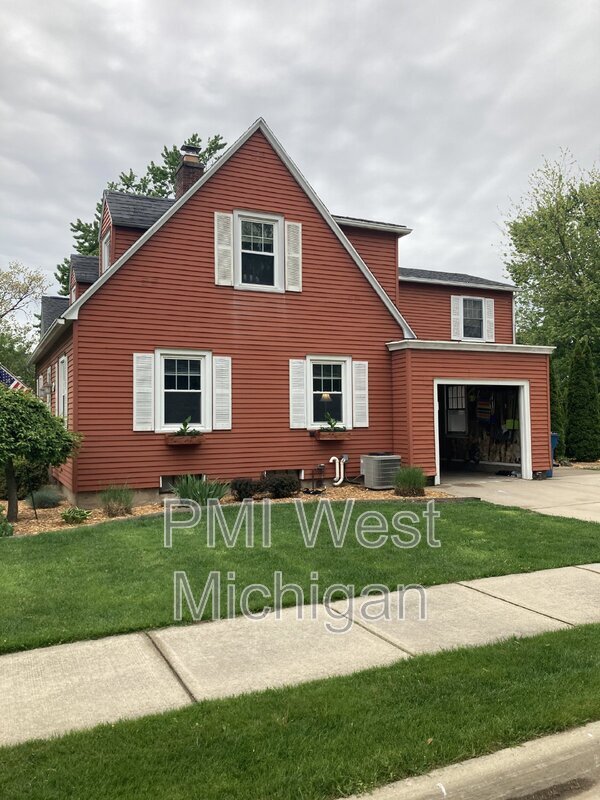 Foto del edificio - 555 E Central Ave