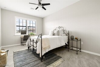 Building Photo - 12023 Hawthorn Lake Dr