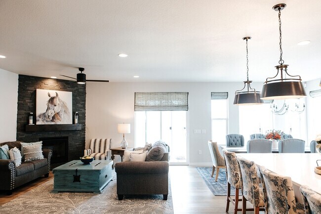 Foto del edificio - 9757 Bison Vly Trl