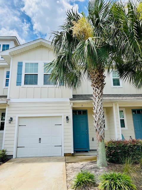 Building Photo - 20 E Shady Oaks Ln
