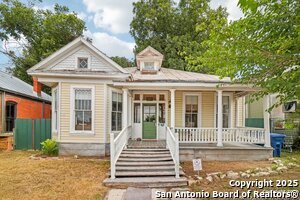 Building Photo - 109 Paso Hondo St