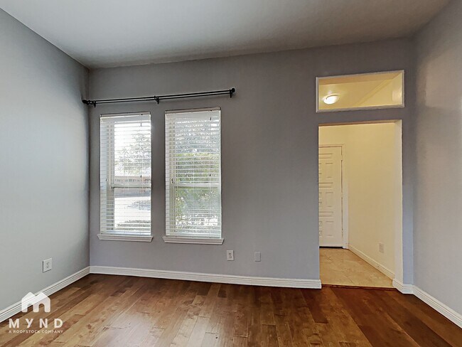 Foto del edificio - 1607 Boardwalk Ct