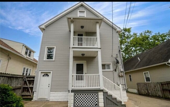 Building Photo - 4680 E 85th St