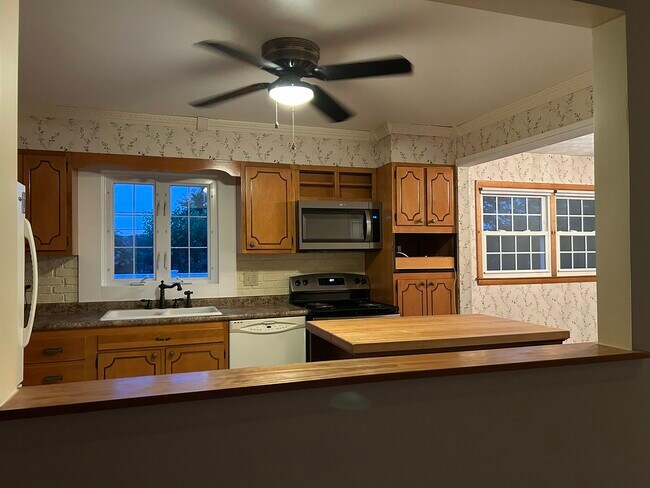 Foto del edificio - 708 Flintlock Dr