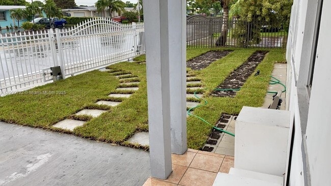 Foto del edificio - 4010 SW 112th Ave