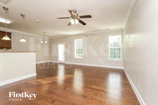 Foto del edificio - 1643 Ashmead Ln