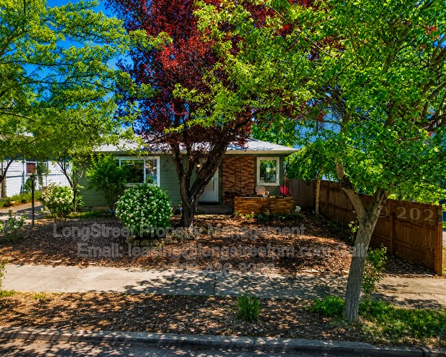 Foto del edificio - 4516 SE 65th Ave